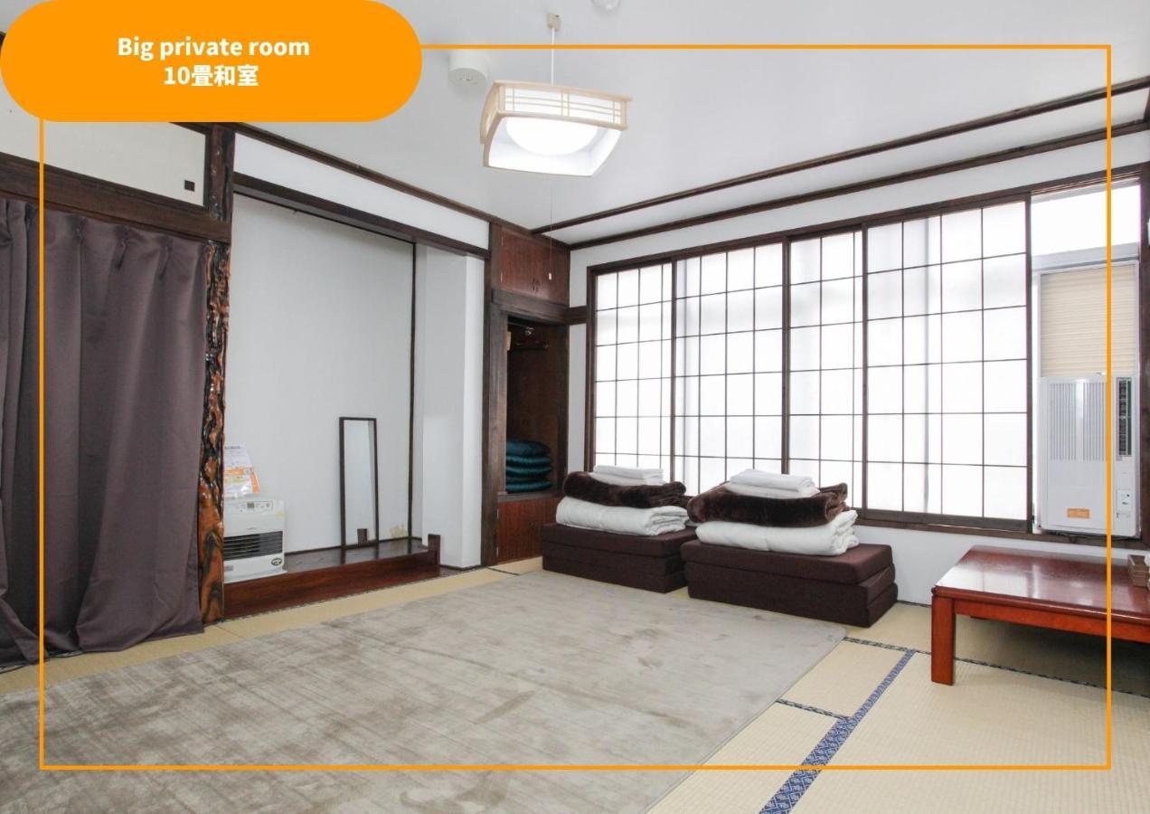 Sansan Yuzawa Backpackers Hotel Kültér fotó